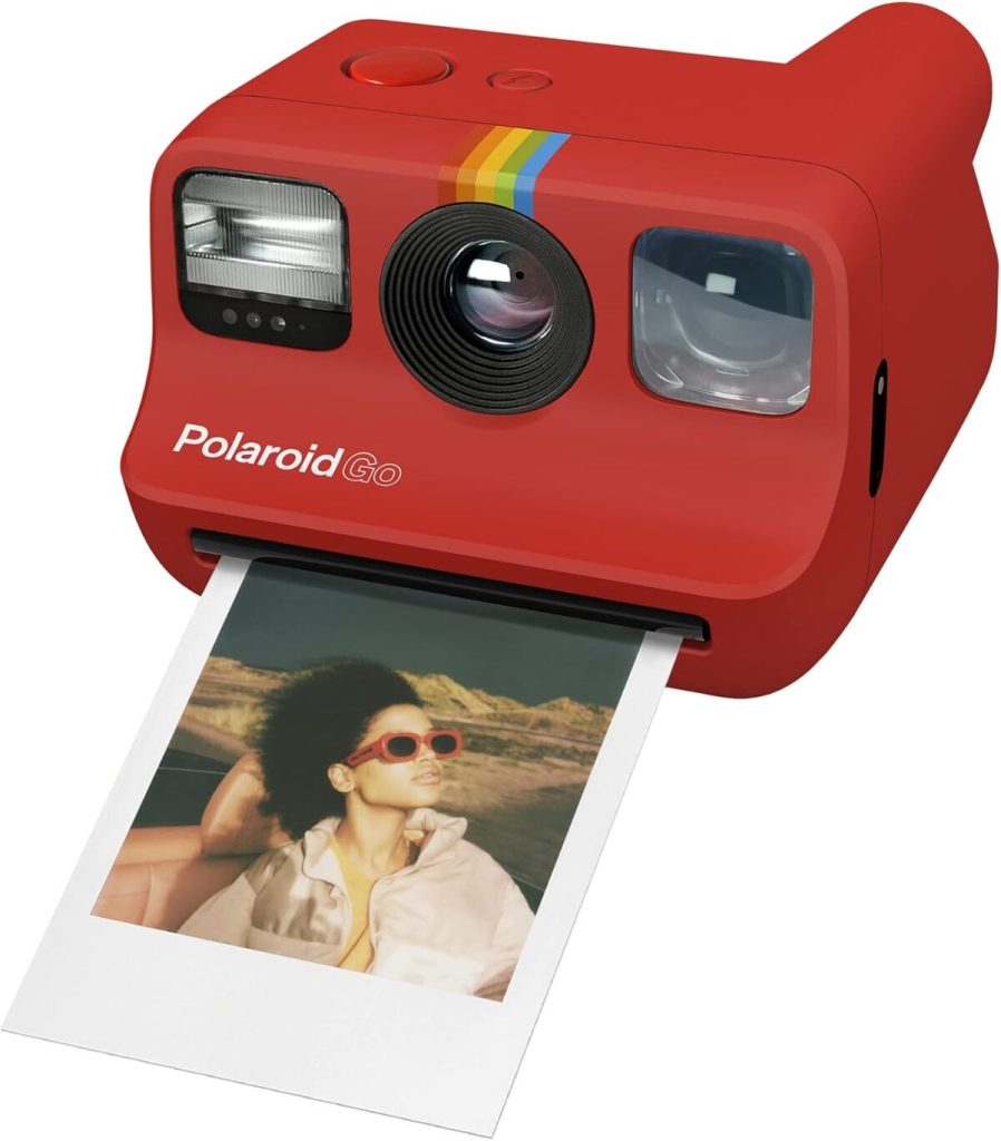 Test de l'appareil photo Polaroid Go rouge