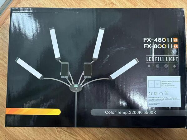 Yidoblo FX-8000ii Pliable 50W 3200K-5500K LED Video Studio Four Arms Fill Ring Light avec Port de Chargement USB, trépied de 200 cm de Long pour Le Maquillage Youtube de caméra de téléphone