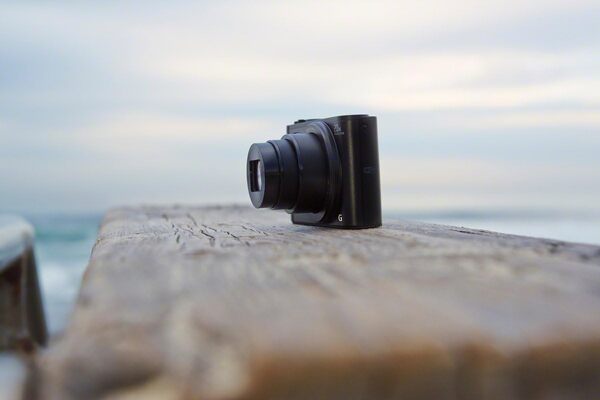 Sony DSC-WX350 Appareils Photo Numérique, Capteur CMOS Exmor R, 18.2 Mpix, Zoom Optique 20x - Noir