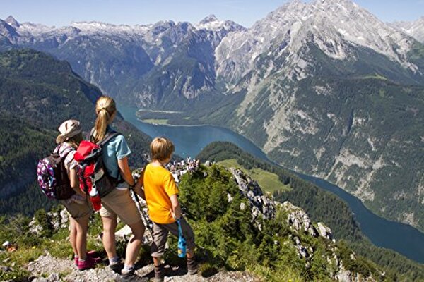 Découvrez notre test détaillé de l'objectif Tamron 18-270mm monture Canon : polyvalence, qualité d'image et rapport qualité-prix sont passés au crible pour vous aider à choisir l'objectif idéal pour votre appareil photo Canon.