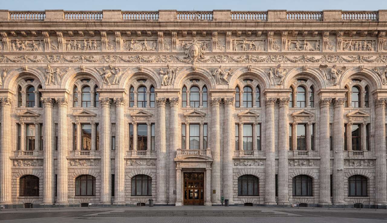 Appr&eacute;cier la sym&eacute;trie dans la composition