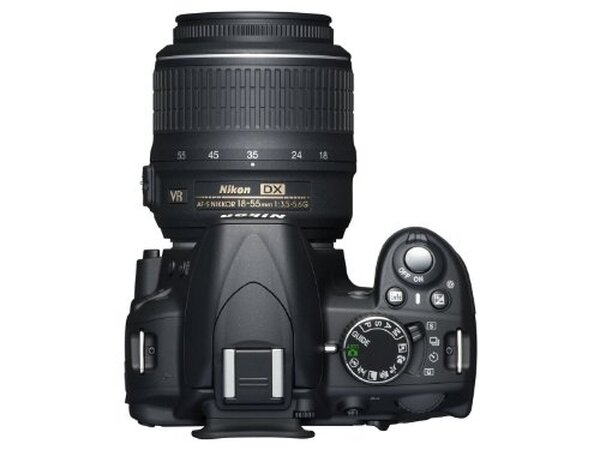 Explorez les fonctionnalités du nikon D3100, un reflex numérique 14.2 MP avec objectif VR 18-55 mm, parfait pour capturer des moments inoubliables en haute qualité.